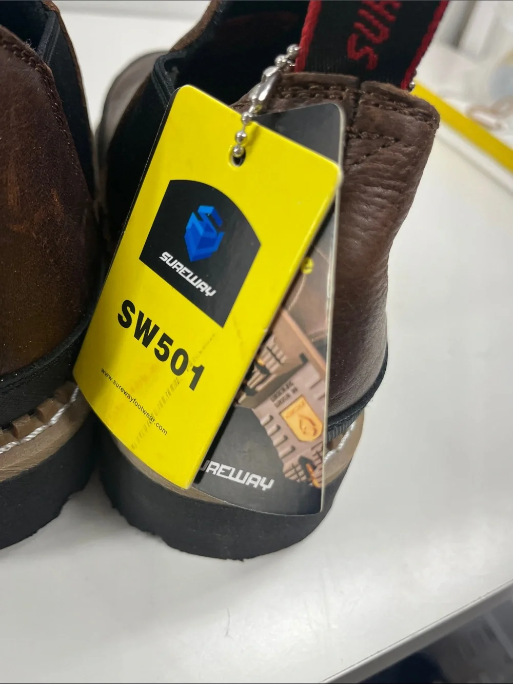 NWT Sureway Men's/Women's Slip-on Work Boots (M 7/W9)